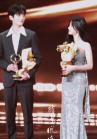 chuyen-ver-buc-tranh-ay-em-ve-vi-anh-cp-hieu-thua-ha-thien-363531548